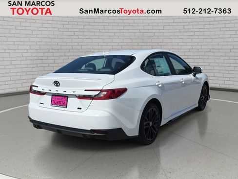 New 2026 Toyota Camry SE FWD image 5