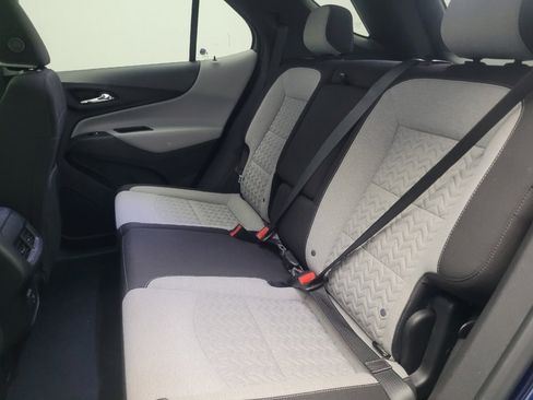 Used 2022 Chevrolet Equinox LT image 18