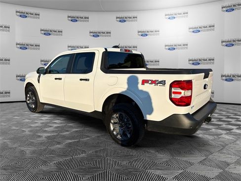 New 2025 Ford Maverick XLT w/ XLT Luxury Package image 3