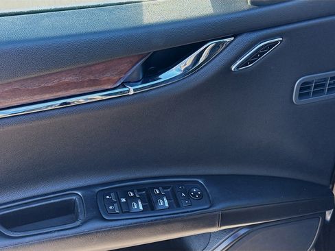 Used 2021 Maserati Quattroporte S image 18