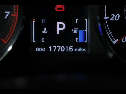 Used 2018 Mitsubishi Outlander Sport ES FWD image 16