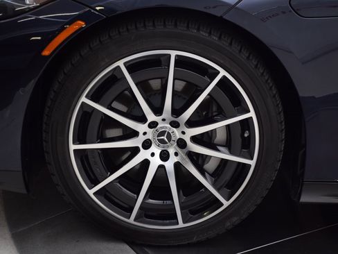 Used 2022 Mercedes-Benz EQS 580 EQS 580 image 11