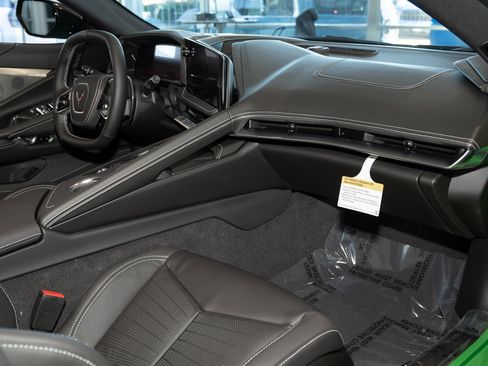 New 2026 Chevrolet Corvette Stingray Preferred Conv image 43