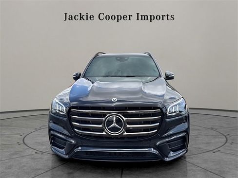New 2025 Mercedes-Benz GLS 580 4MATIC image 8