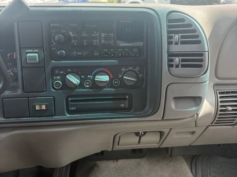 Used 2000 GMC Sierra 3500 2WD Crew Cab w/ SLE Marketing Option Pkg 3 image 15