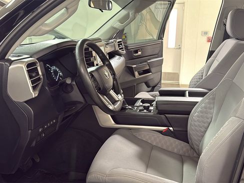 Used 2024 Toyota Tundra SR5 image 12
