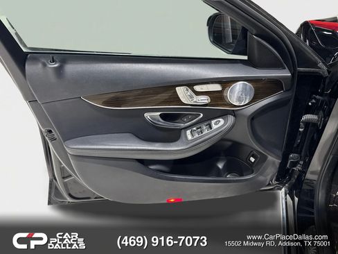 Used 2020 Mercedes-Benz C 300 Sedan w/ Premium Package image 17