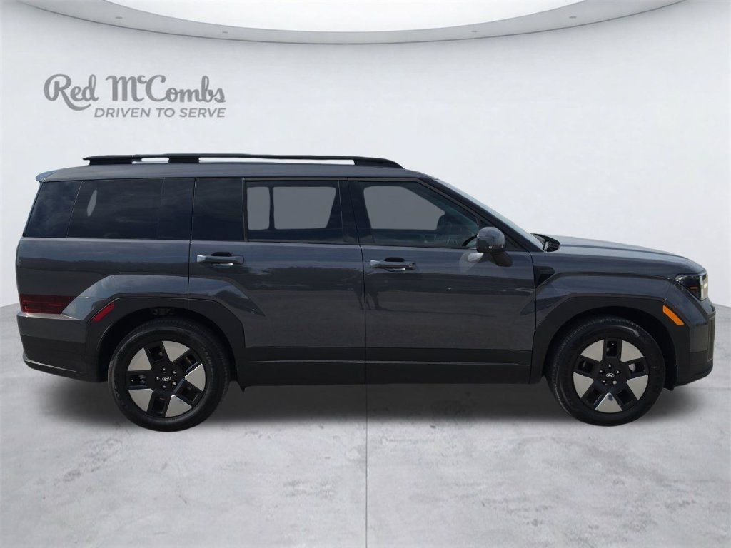 Used 2026 Hyundai Santa Fe SEL FWD image 8