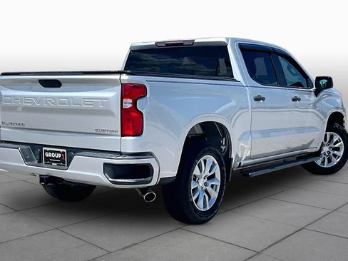 Used 2020 Chevrolet Silverado 1500 Custom w/ Custom Value Package RWD image 13
