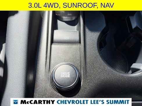Used 2025 Ford Explorer ST w/ Sun And Sound Package AWD/4WD image 11