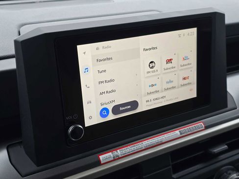 Certified 2025 Toyota Tacoma TRD Off-Road image 31