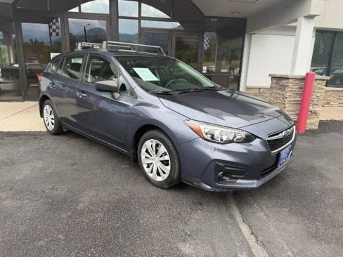 Used 2017 Subaru Impreza 2.0i AWD/4WD image 4