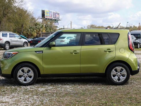 Used 2015 Kia Soul image 3