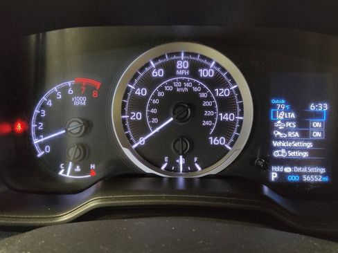 Used 2021 Toyota Corolla LE FWD image 23