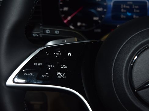 New 2026 Mercedes-Benz GLE 350 4MATIC image 8