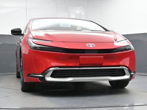 New 2025 Toyota Prius XSE image 20