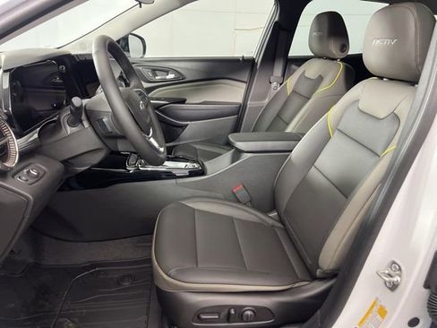 New 2026 Chevrolet Trax ACTIV w/ Driver Confidence Package image 9