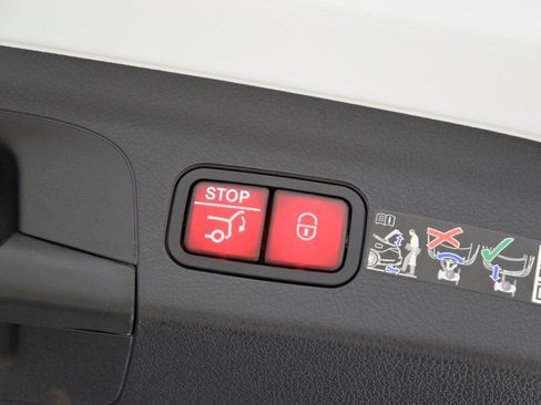 Used 2026 Mercedes-Benz GLE 350 4MATIC image 32