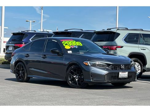 Used 2026 Honda Civic Sport image 2
