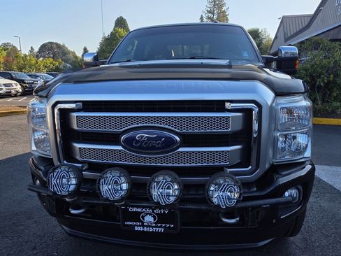 Used 2014 Ford F350 Platinum image 5