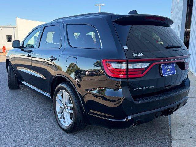 Used 2023 Dodge Durango GT RWD image 2