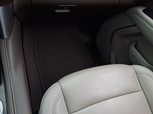 Used 2023 Chevrolet Tahoe Z71 w/ Luxury Package image 29