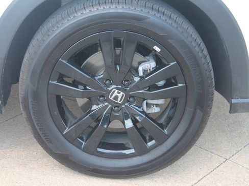 Used 2026 Honda HR-V Sport image 3