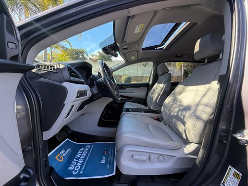 Used 2018 Honda Odyssey EX-L image 10