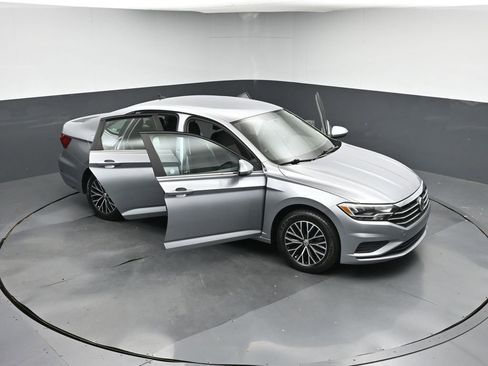 Used 2021 Volkswagen Jetta S image 45