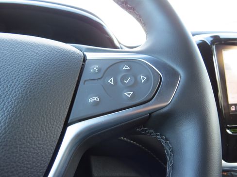 Certified 2023 Chevrolet Traverse Premier w/ Redline Edition image 25