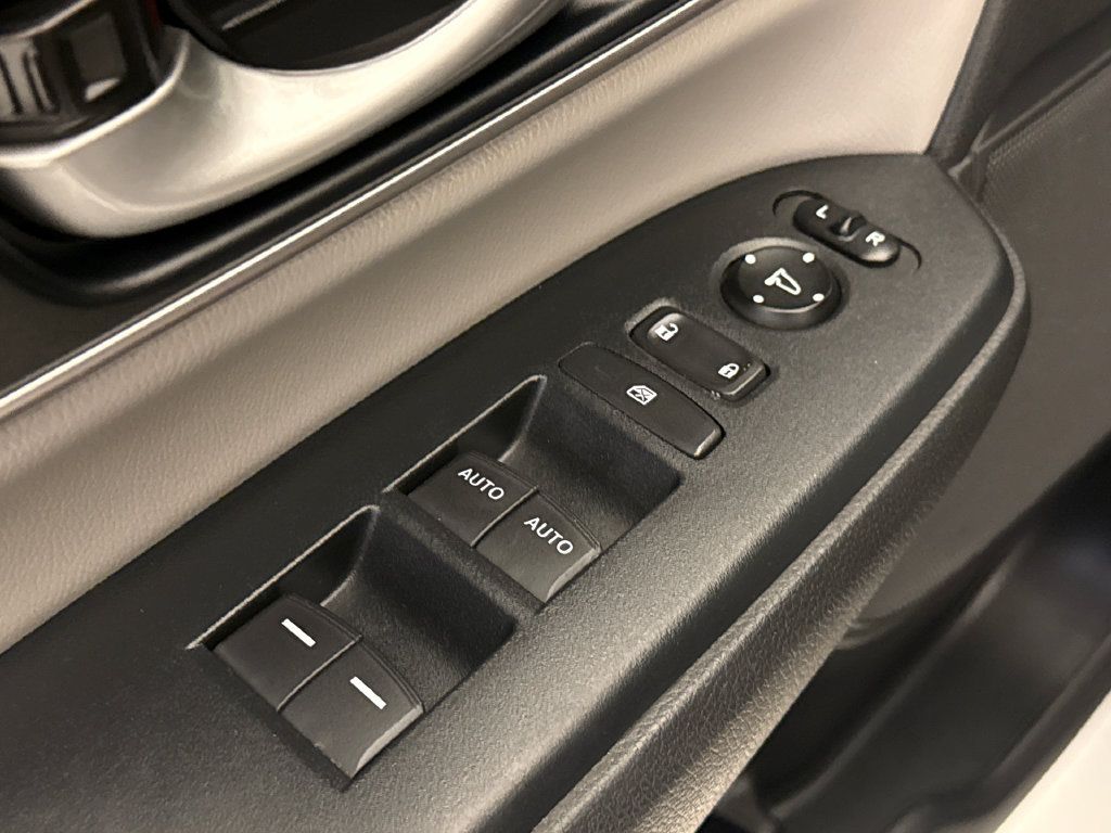Used 2020 Honda CR-V EX-L image 20