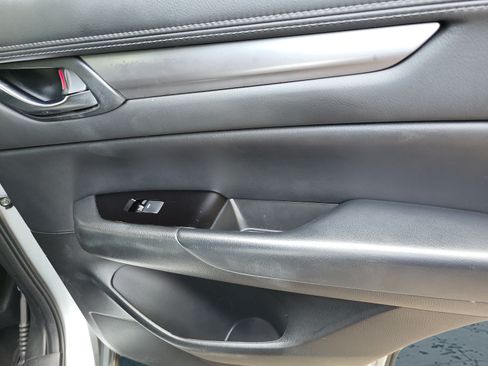 Used 2020 MAZDA CX-5 Touring FWD image 15