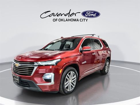 Used 2023 Chevrolet Traverse High Country w/ LPO, Floor Liner Package image 4