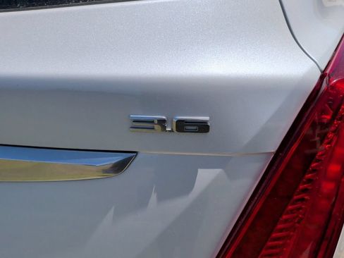 Used 2019 Cadillac XT5 FWD image 9