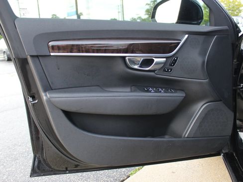 Used 2018 Volvo S90 T6 Momentum w/ Convenience Package AWD/4WD image 10