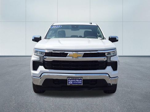 Used 2023 Chevrolet Silverado 1500 LT w/ Protection Package AWD/4WD image 2