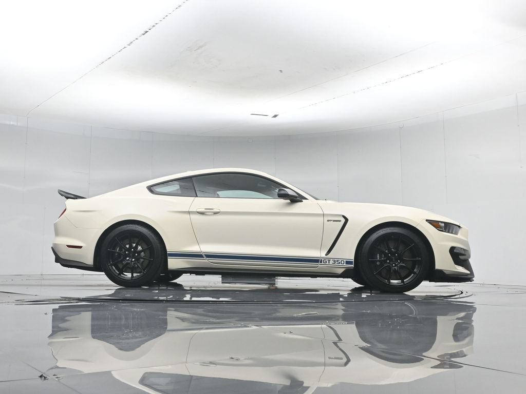 Certified 2020 Ford Mustang Shelby GT350 w/ Technology Package RWD image 46