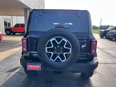 New 2025 Ford Bronco Outer Banks image 4