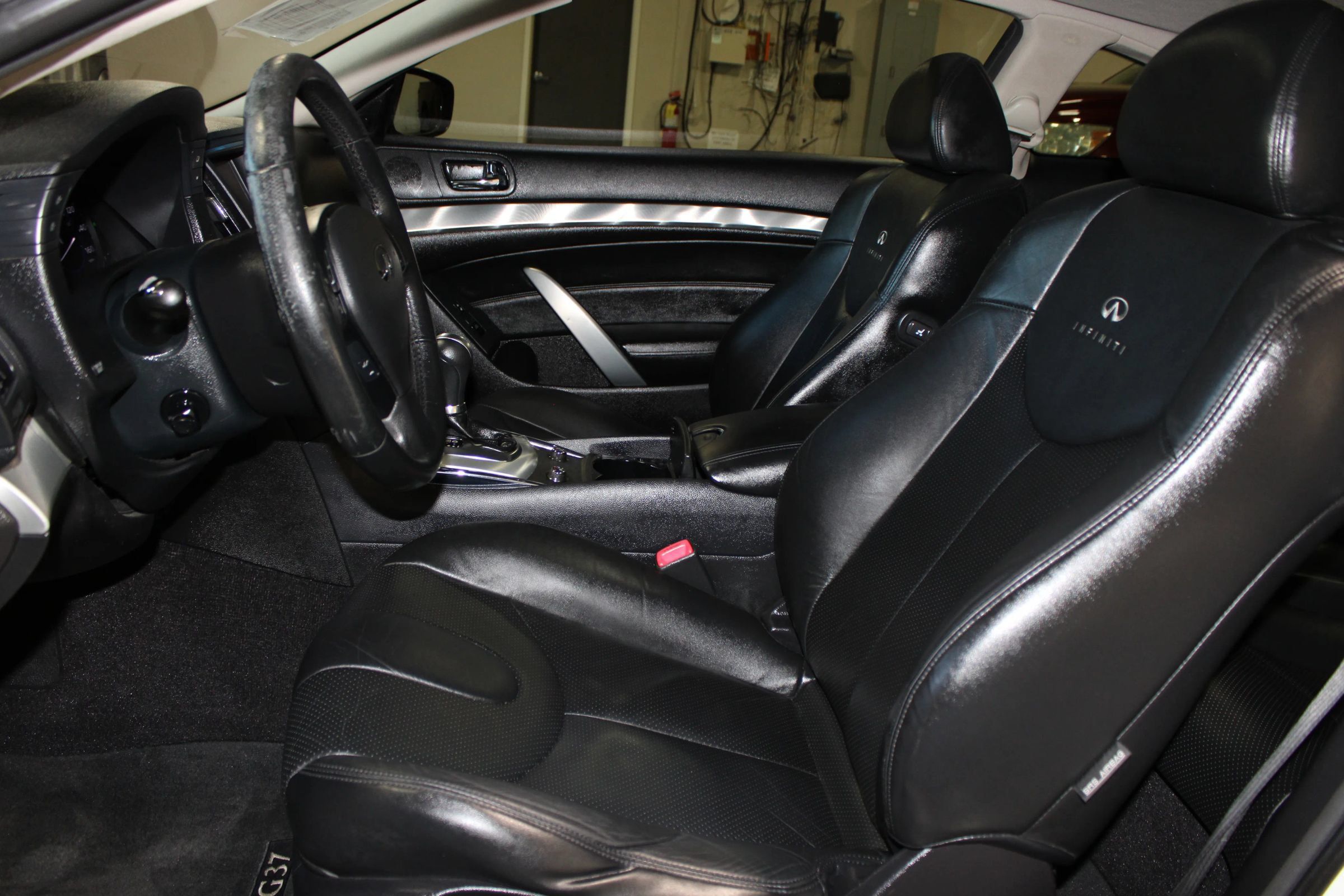 Used 2013 INFINITI G37 Journey w/ Premium Pkg RWD image 23