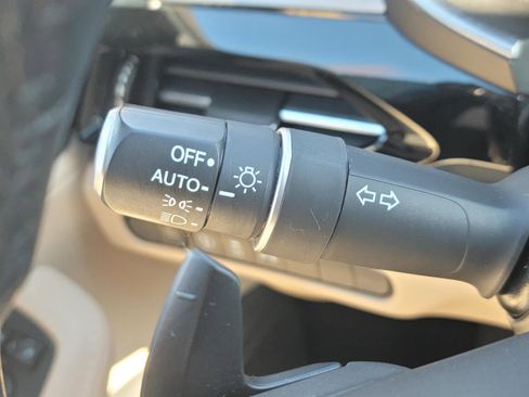 Certified 2023 Acura MDX SH-AWD w/ Technology Package image 17