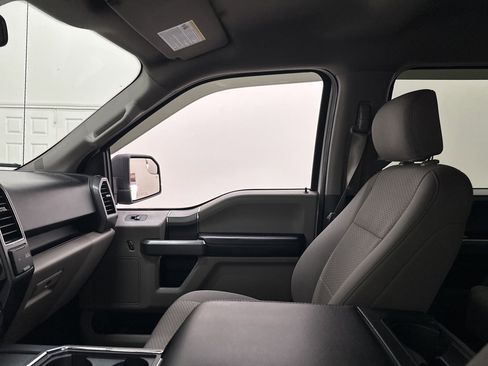 Used 2019 Ford F150 XLT w/ Equipment Group 302A Luxury image 29