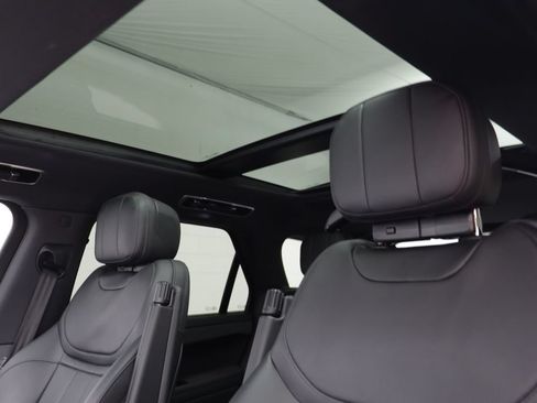 Certified 2025 Land Rover Range Rover Sport SE AWD/4WD image 13