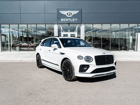 Used 2023 Bentley Bentayga Speed image 18