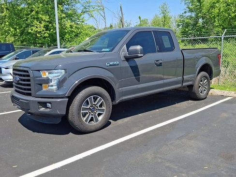 Used 2016 Ford F150 XLT w/ Equipment Group 301A Mid AWD/4WD image 5