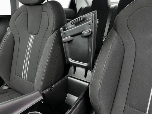 New 2025 Hyundai Elantra Blue image 18