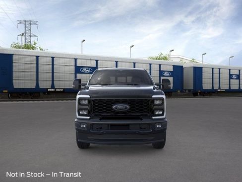 New 2026 Ford F250 Lariat w/ Black Appearance Package AWD/4WD image 7