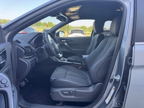 New 2025 Mitsubishi Eclipse Cross AWD image 15