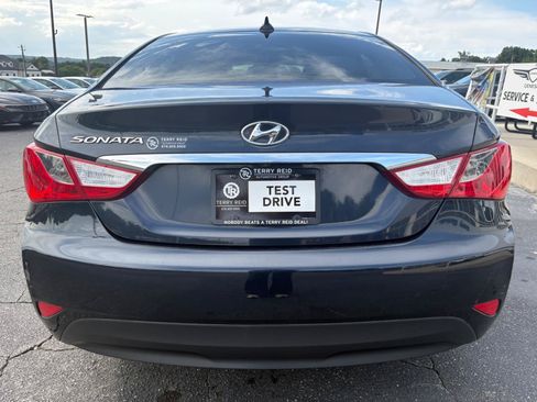 Used 2014 Hyundai Sonata GLS w/ Popular Equipment Group 2 FWD image 7