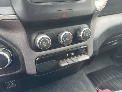 Used 2023 RAM 1500 Tradesman AWD/4WD image 18
