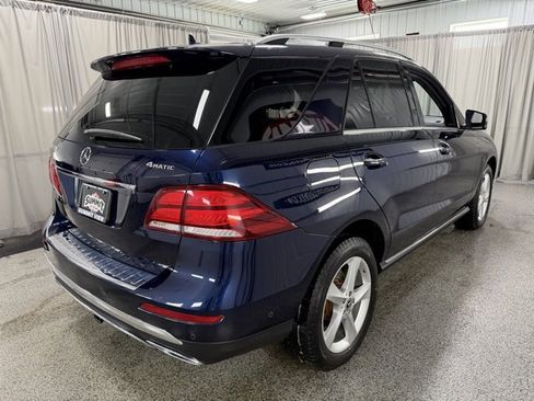 Used 2018 Mercedes-Benz GLE 350 4MATIC image 4